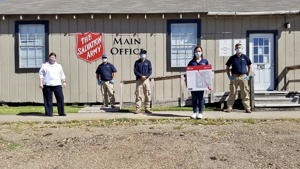 Easing Texas Heat With The Salvation Army