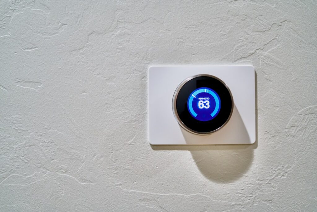 Smart Choices: Thermostats That Work Without a C Wire