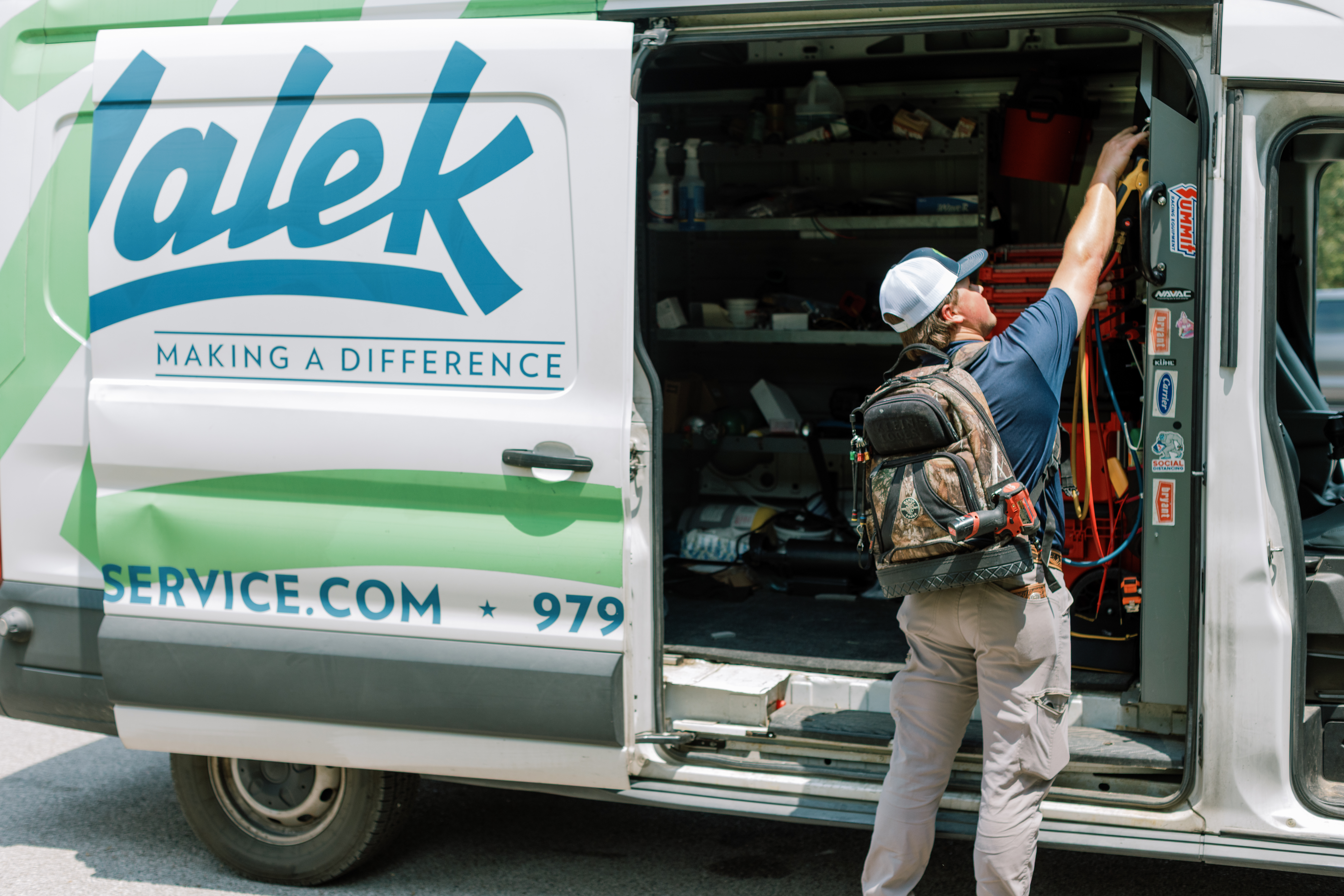 emergency-drain-cleaning-malek-service-texas