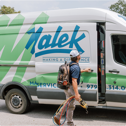 tankless-water-heater-installation-malek-plumbing-texas